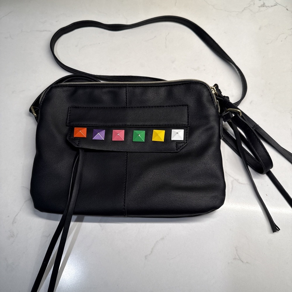 Black‎ Crossbody Purse Two Zipper Sections With Primary Color Squares Unique